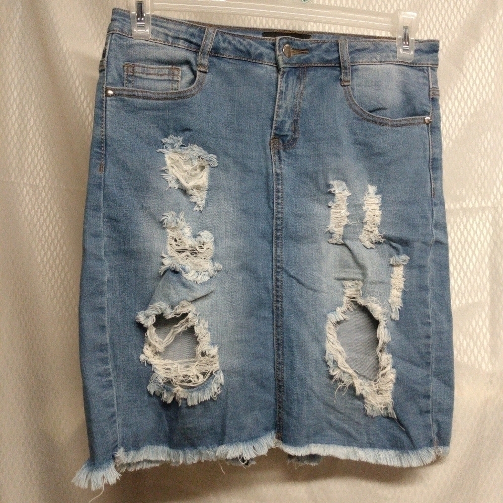 Fashion Nova Distressed Midi Shirt, L , Lt Denim Blue, Pre-owned